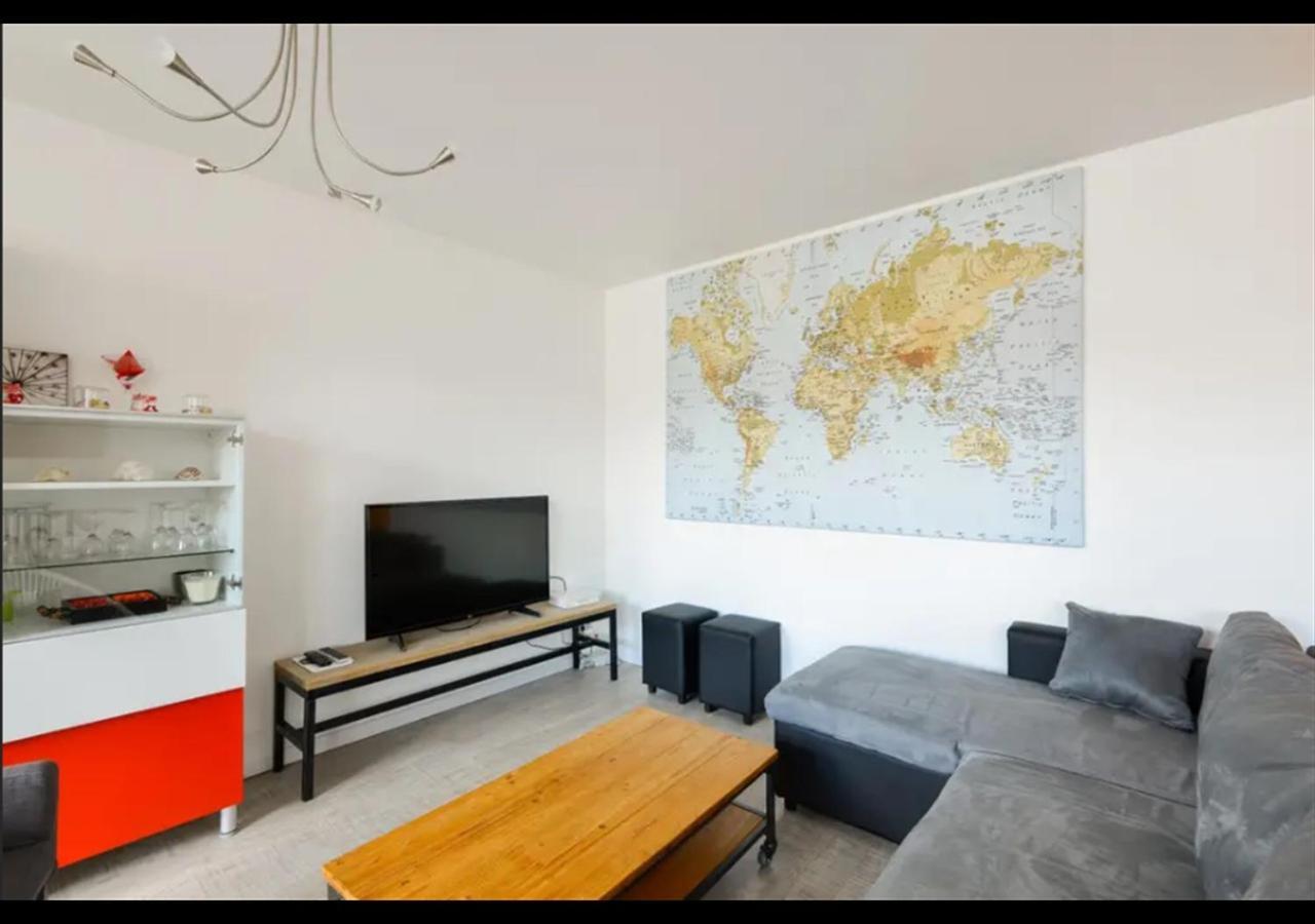 Ferienwohnung Lovely Appart Lorient Exterior foto